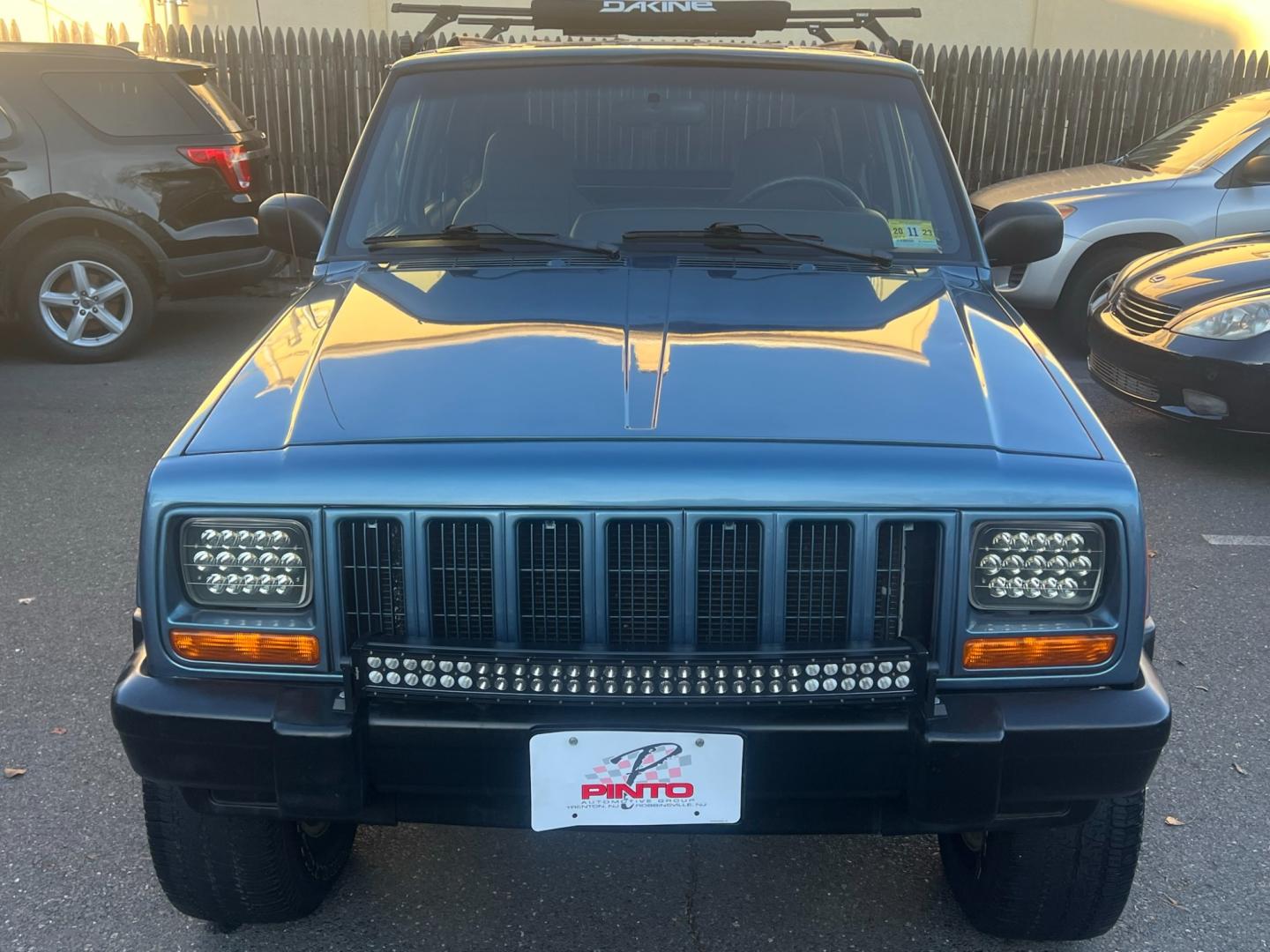 1999 Blue Jeep Cherokee (1J4FF68SXXL) with an 6 cyl. 4.0 engine, located at 1018 Brunswick Ave, Trenton, NJ, 08638, (609) 989-0900, 40.240086, -74.748085 - Photo#5